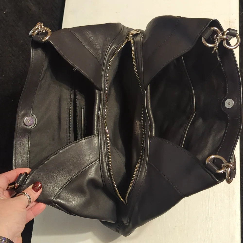 Coach fabric/ leather - Picture 3 of 4